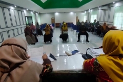 FOTO RAPAT